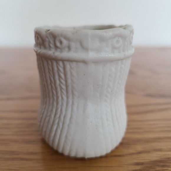 Vintage Bisque Porcelain Ceramic Baby Bootie Mini Planter Trinket Container - Picture 8 of 15